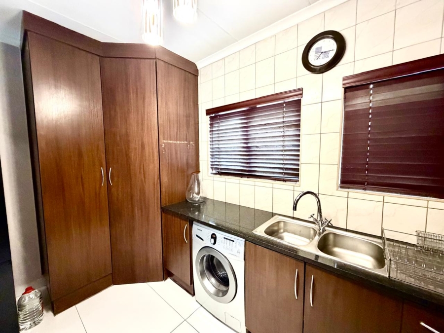 2 Bedroom Property for Sale in Secunda Mpumalanga