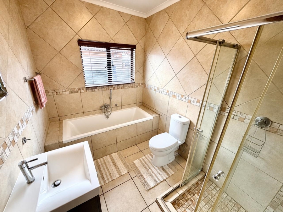 2 Bedroom Property for Sale in Secunda Mpumalanga
