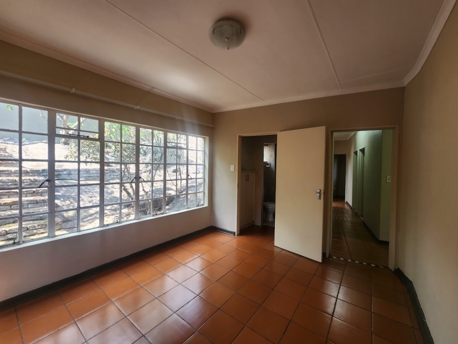 3 Bedroom Property for Sale in Nelspruit Ext 5 Mpumalanga