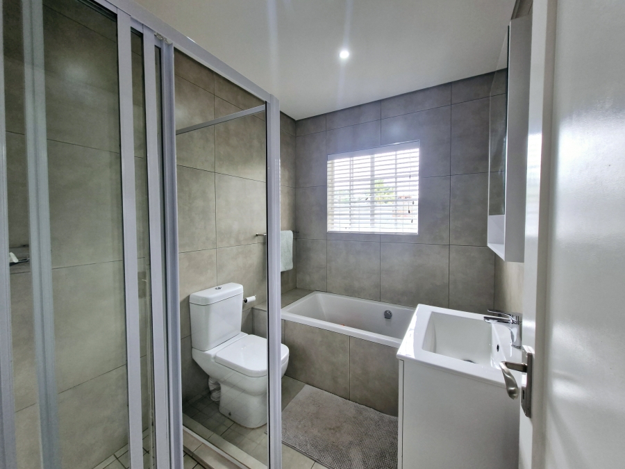 3 Bedroom Property for Sale in Nelspruit Ext 14 Mpumalanga
