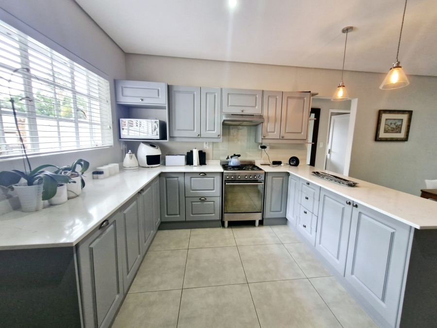 3 Bedroom Property for Sale in Nelspruit Ext 14 Mpumalanga