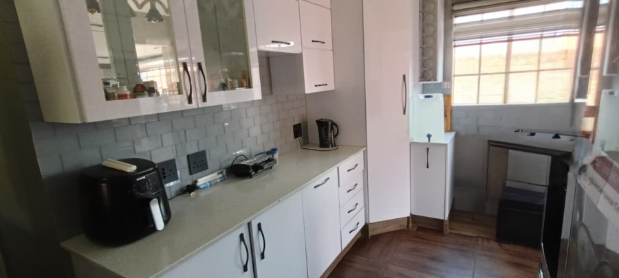 3 Bedroom Property for Sale in Reyno Ridge Mpumalanga