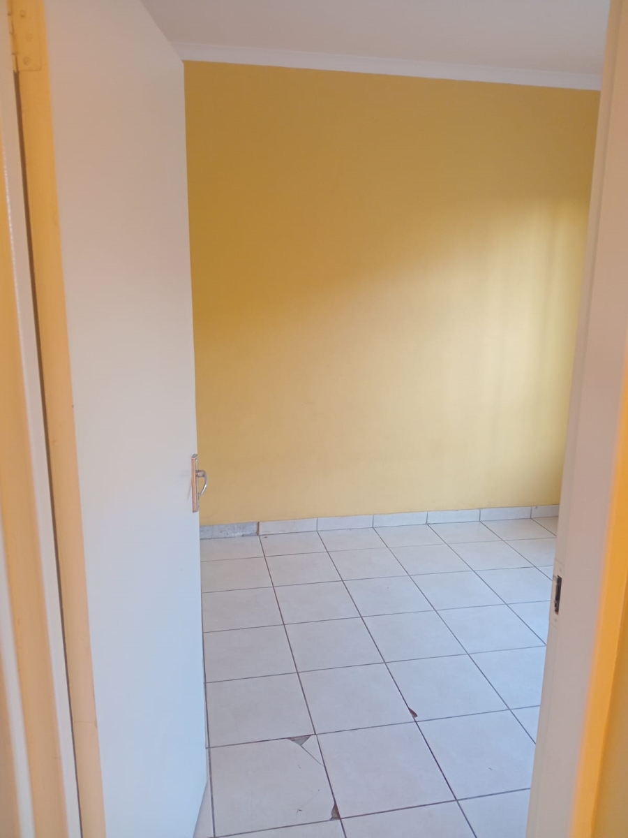 2 Bedroom Property for Sale in Kwaguqa Mpumalanga