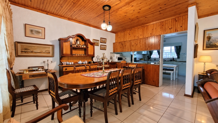 7 Bedroom Property for Sale in West Acres Ext 6 Mpumalanga
