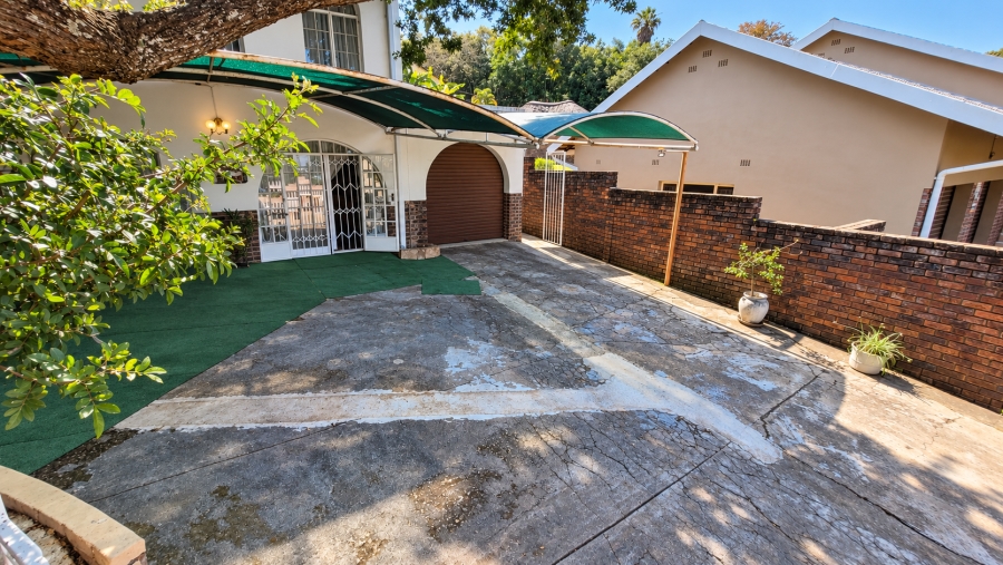 7 Bedroom Property for Sale in West Acres Ext 6 Mpumalanga