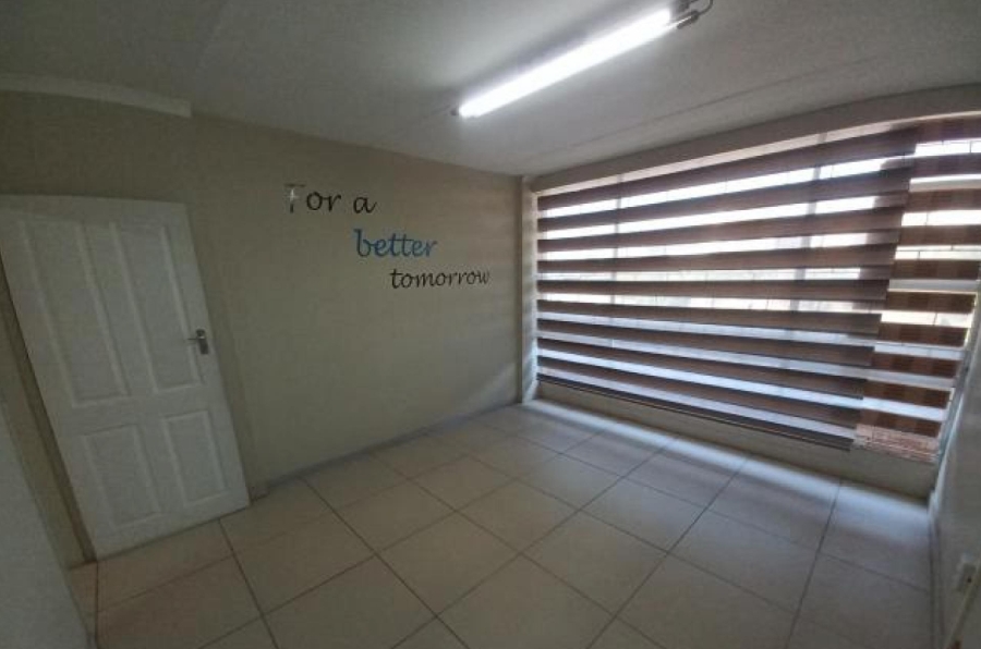 2 Bedroom Property for Sale in Nelspruit Mpumalanga