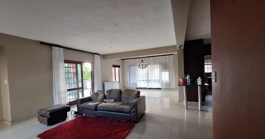 4 Bedroom Property for Sale in Stonehenge Mpumalanga