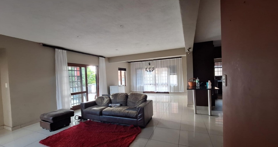 4 Bedroom Property for Sale in Stonehenge Mpumalanga