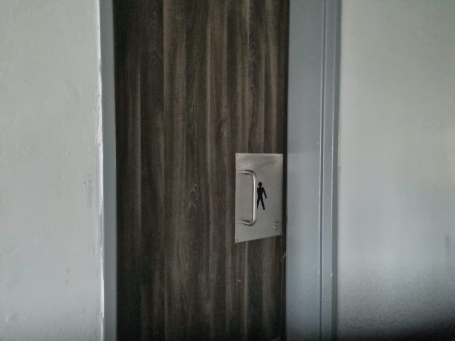 To Let Commercial Property for Rent in Nelspruit Mpumalanga