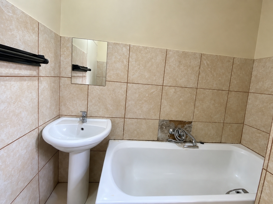 13 Bedroom Property for Sale in Stonehenge Ext 13 Mpumalanga