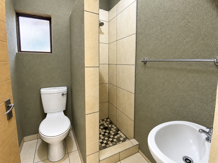 13 Bedroom Property for Sale in Stonehenge Ext 13 Mpumalanga