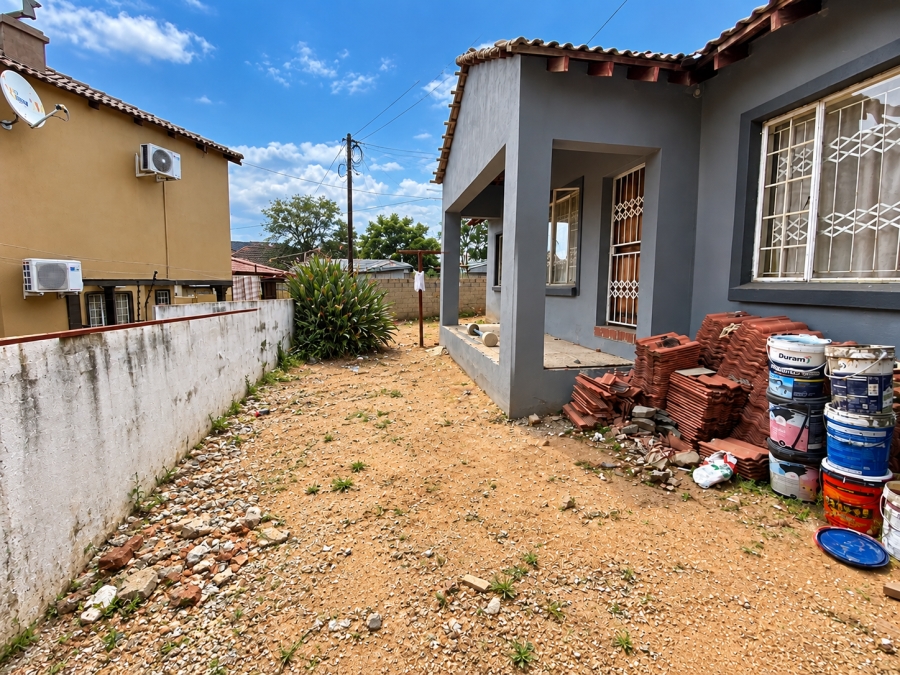 13 Bedroom Property for Sale in Stonehenge Ext 13 Mpumalanga
