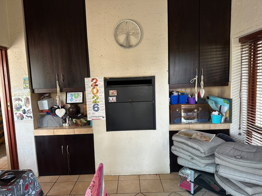 3 Bedroom Property for Sale in Aerorand Mpumalanga