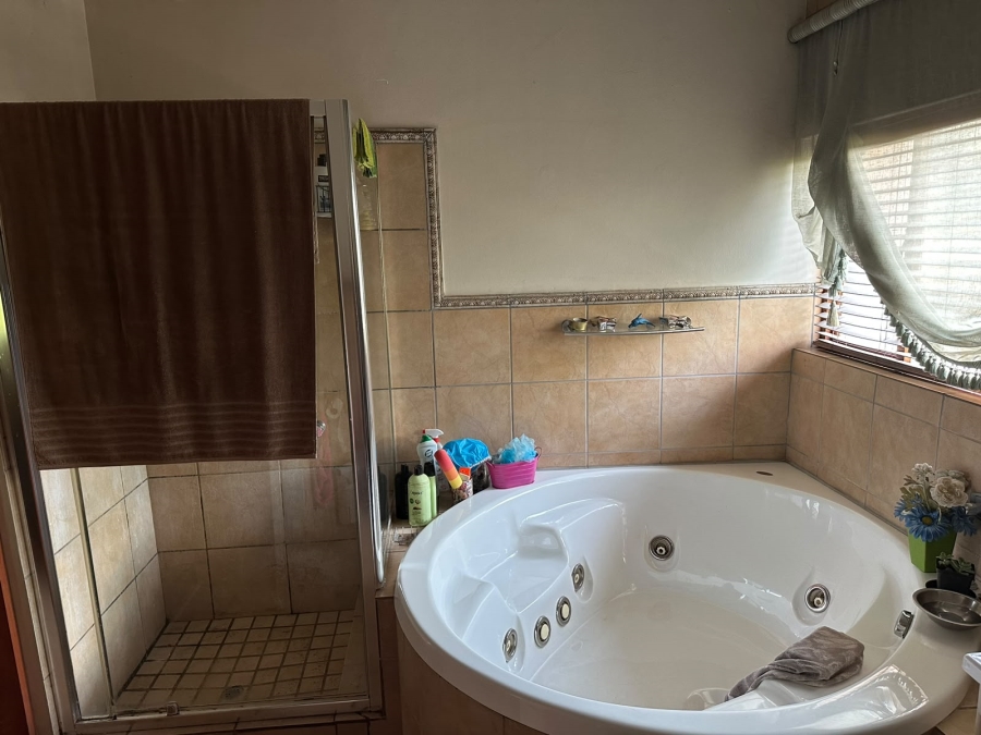 3 Bedroom Property for Sale in Aerorand Mpumalanga