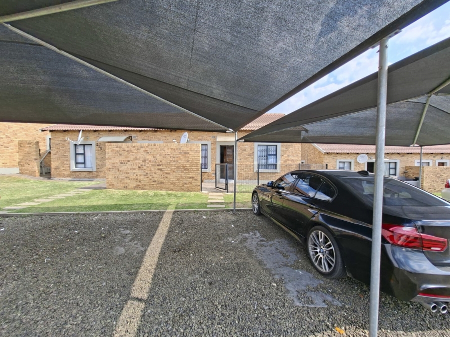 To Let 3 Bedroom Property for Rent in Terra Nova Mpumalanga