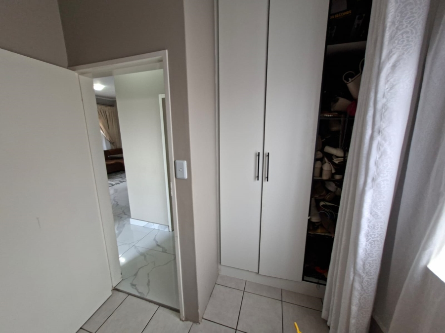 To Let 3 Bedroom Property for Rent in Terra Nova Mpumalanga