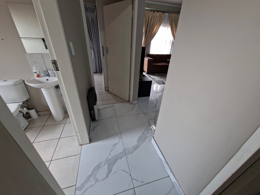 To Let 3 Bedroom Property for Rent in Terra Nova Mpumalanga