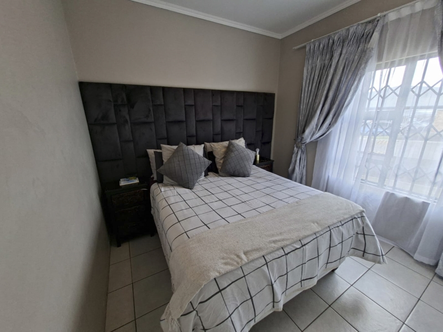 To Let 3 Bedroom Property for Rent in Terra Nova Mpumalanga