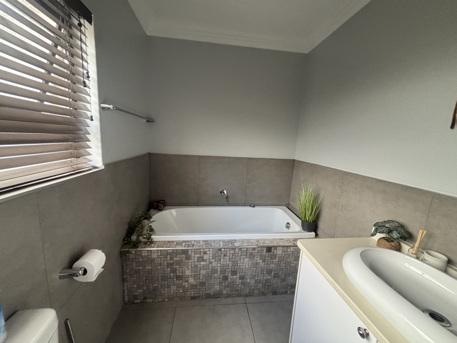 4 Bedroom Property for Sale in Bankenveld Estate Mpumalanga
