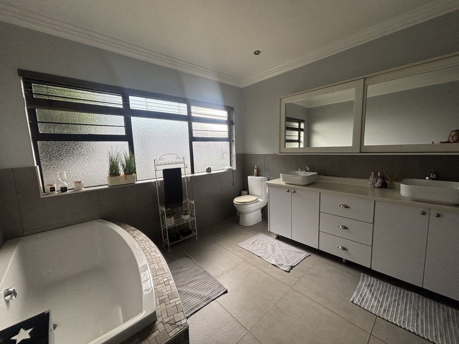 4 Bedroom Property for Sale in Bankenveld Estate Mpumalanga