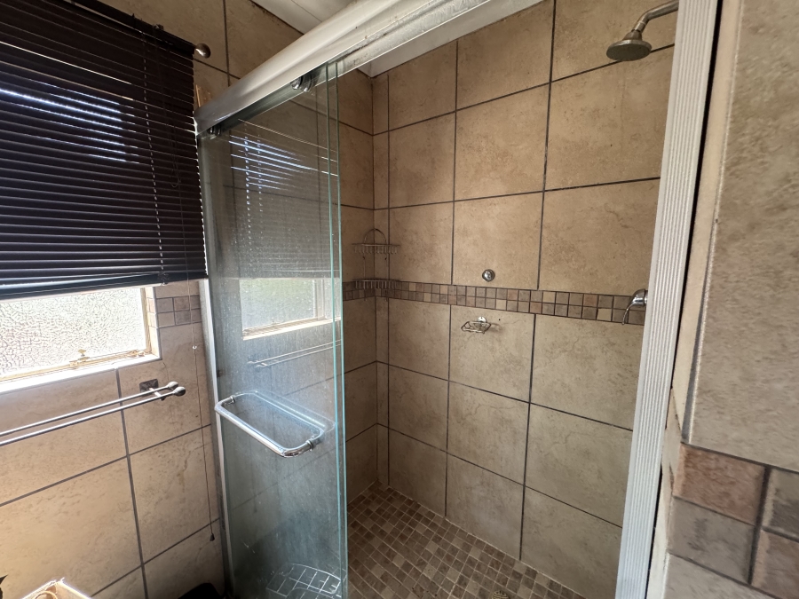 4 Bedroom Property for Sale in Barberton Mpumalanga