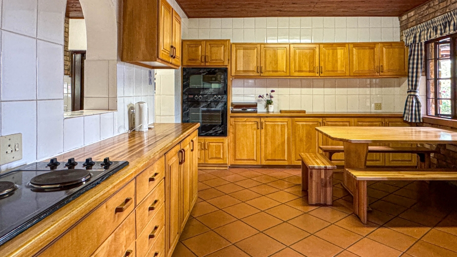 4 Bedroom Property for Sale in Sonheuwel Ext 1 Mpumalanga