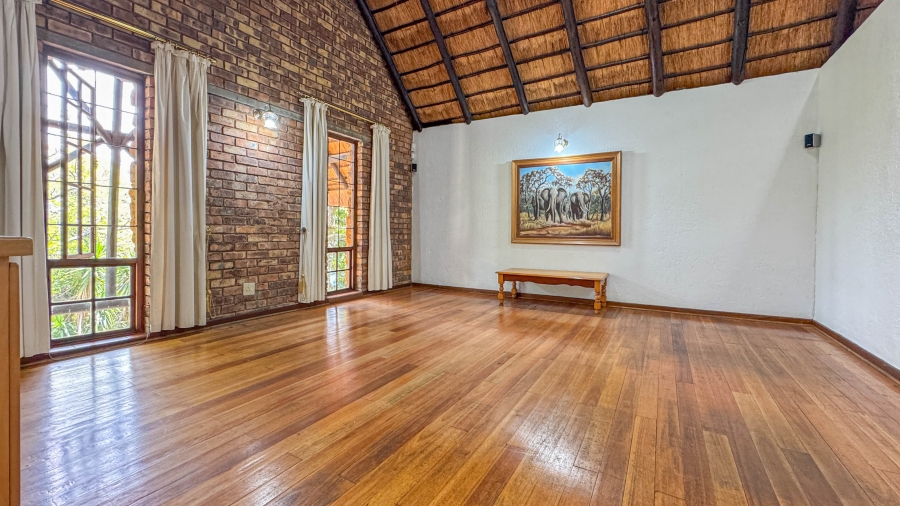 4 Bedroom Property for Sale in Sonheuwel Ext 1 Mpumalanga