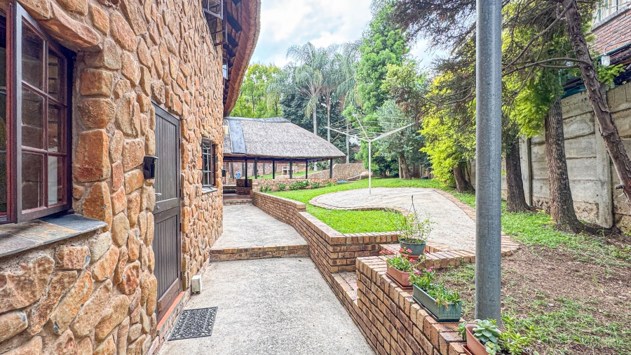 4 Bedroom Property for Sale in Sonheuwel Ext 1 Mpumalanga
