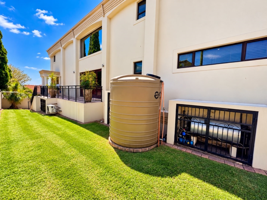 5 Bedroom Property for Sale in Ben Fleur Mpumalanga