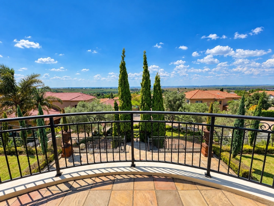 5 Bedroom Property for Sale in Ben Fleur Mpumalanga
