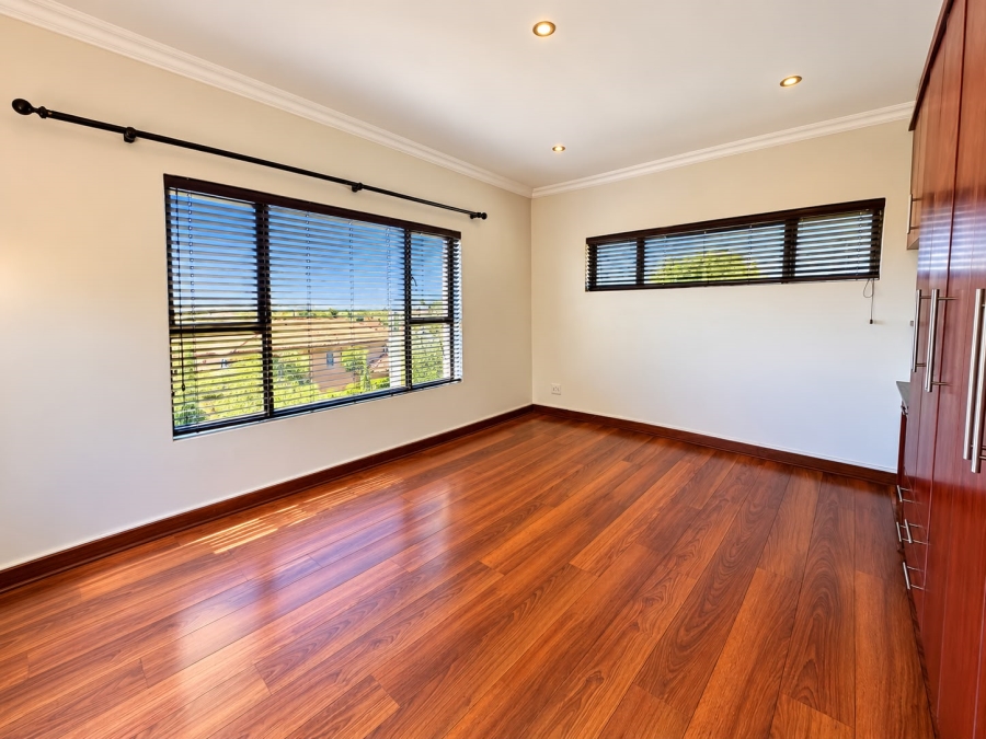 5 Bedroom Property for Sale in Ben Fleur Mpumalanga