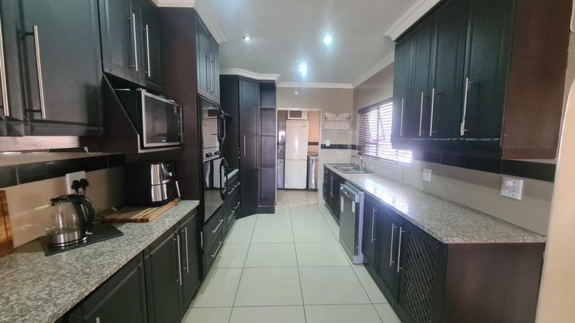 To Let 4 Bedroom Property for Rent in Sunset Park Mpumalanga