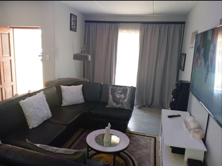 To Let 2 Bedroom Property for Rent in Noordrand Mpumalanga