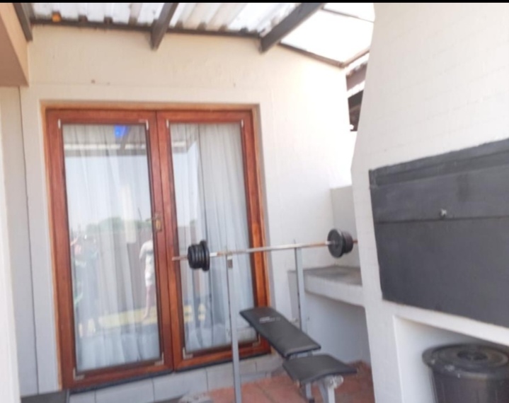 To Let 2 Bedroom Property for Rent in Noordrand Mpumalanga