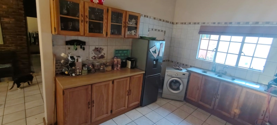 To Let 3 Bedroom Property for Rent in Sonheuwel Ext 1 Mpumalanga