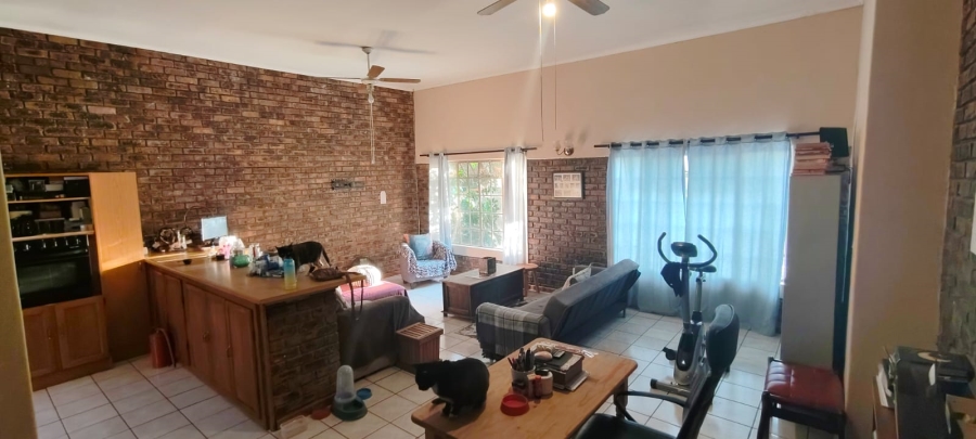 To Let 3 Bedroom Property for Rent in Sonheuwel Ext 1 Mpumalanga