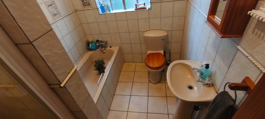To Let 3 Bedroom Property for Rent in Sonheuwel Ext 1 Mpumalanga