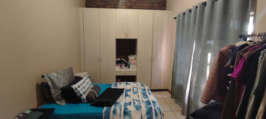 To Let 3 Bedroom Property for Rent in Sonheuwel Ext 1 Mpumalanga