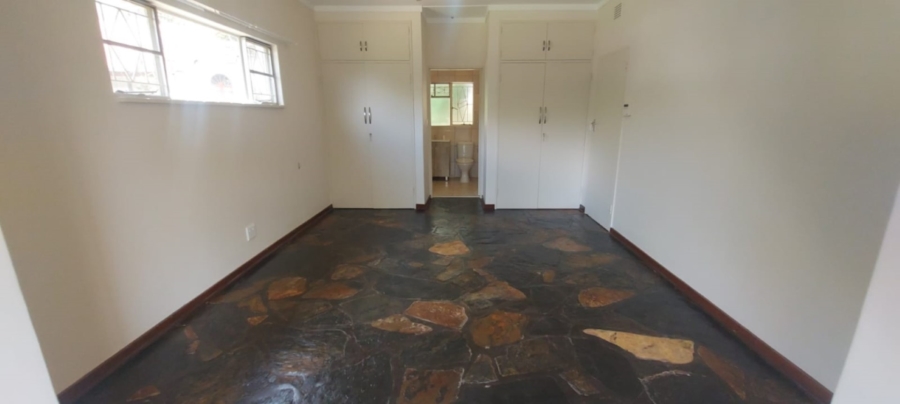 1 Bedroom Property for Sale in White River Mpumalanga