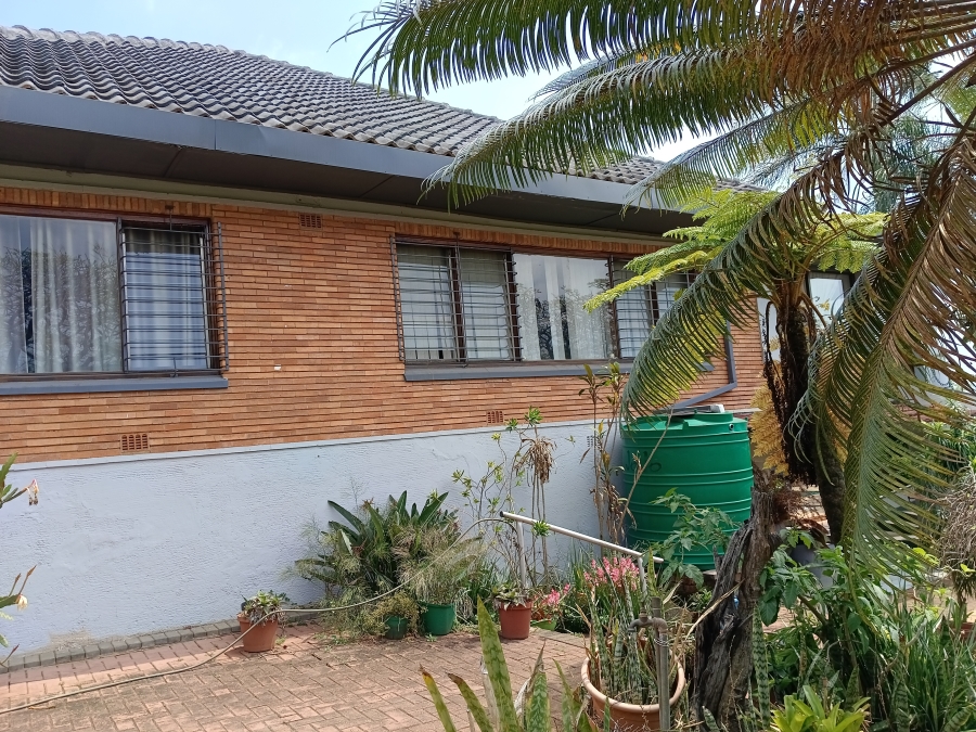 6 Bedroom Property for Sale in Nelspruit Ext 2 Mpumalanga