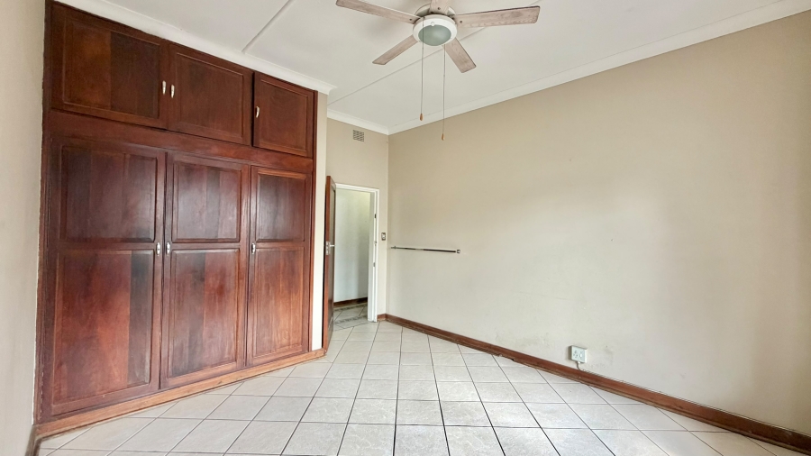 6 Bedroom Property for Sale in Nelspruit Ext 2 Mpumalanga