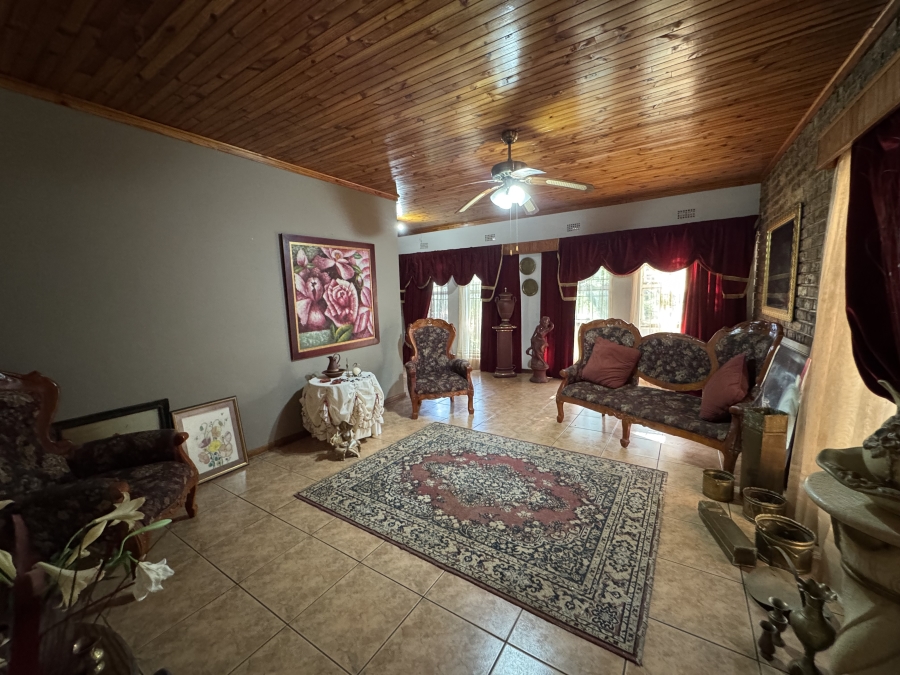 3 Bedroom Property for Sale in Barberton Mpumalanga