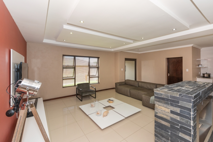 4 Bedroom Property for Sale in Colts Hill Mpumalanga