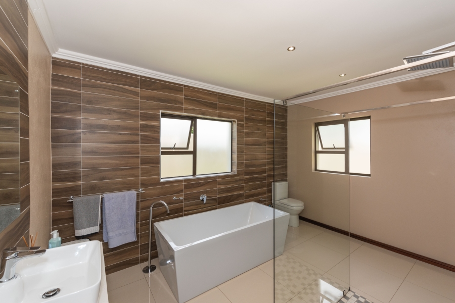 4 Bedroom Property for Sale in Colts Hill Mpumalanga