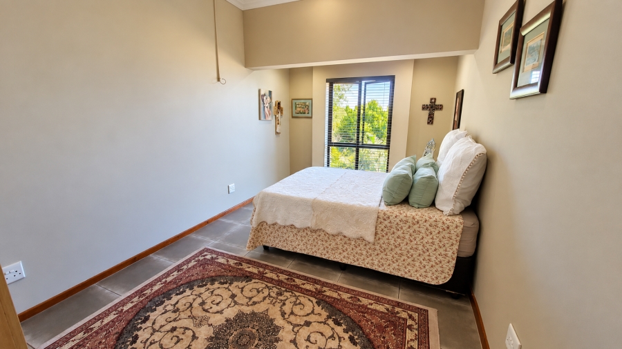 4 Bedroom Property for Sale in Sonheuwel Ext 1 Mpumalanga