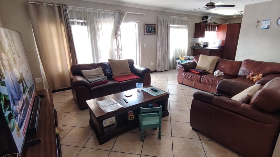 To Let 3 Bedroom Property for Rent in Stonehenge Mpumalanga