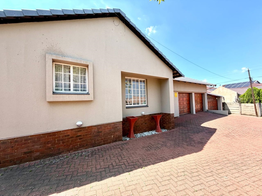 4 Bedroom Property for Sale in Secunda Mpumalanga