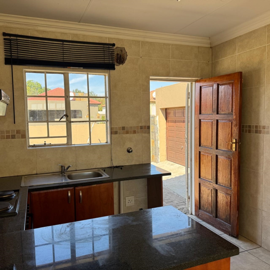 3 Bedroom Property for Sale in Ben Fleur Mpumalanga