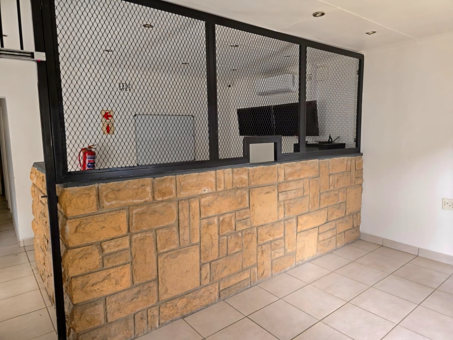 To Let Commercial Property for Rent in Witbank Ext 41 Mpumalanga