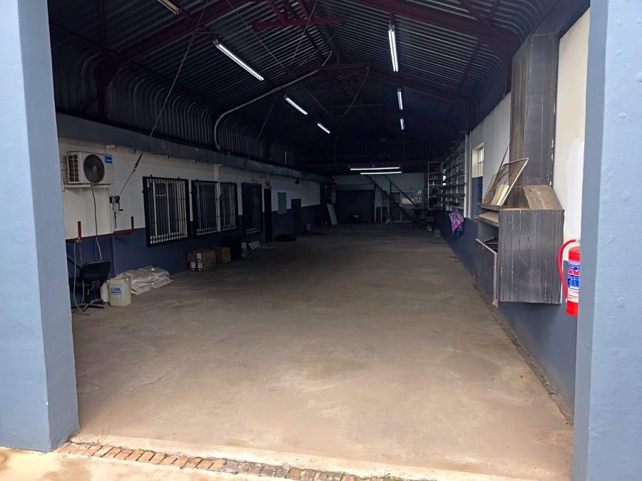 To Let Commercial Property for Rent in Witbank Ext 41 Mpumalanga